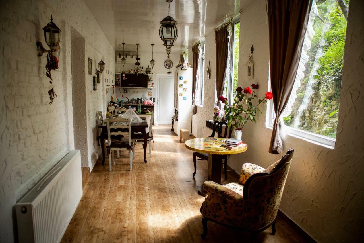 Hotel Art House Kutateli Ckaltubo Zewnętrze zdjęcie