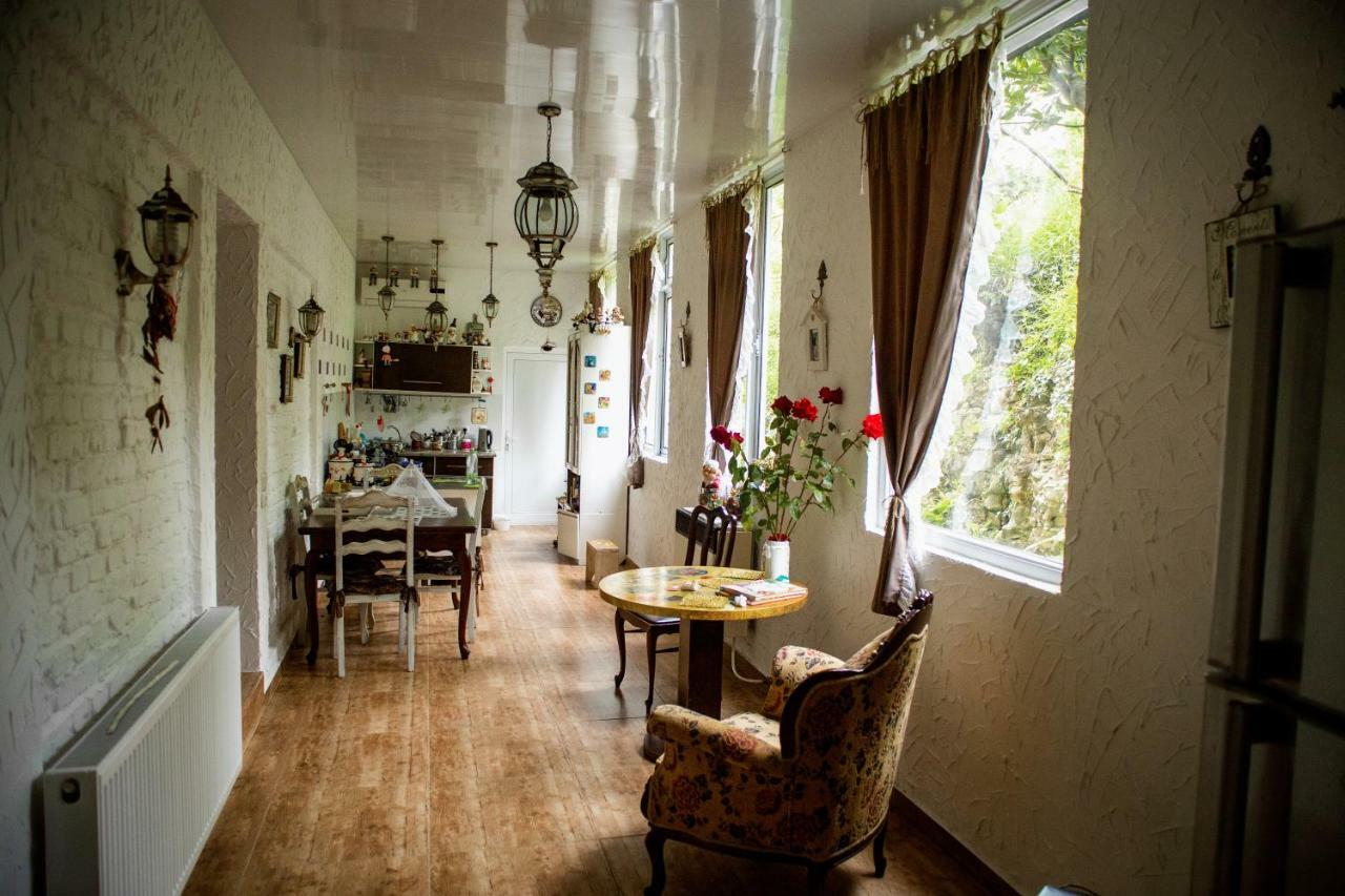 Hotel Art House Kutateli Ckaltubo Zewnętrze zdjęcie